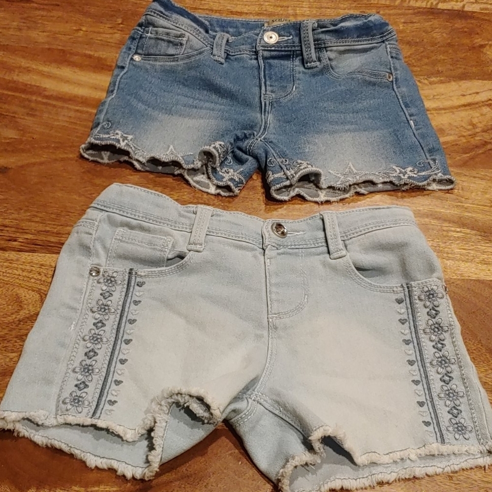 2 Pair of Jean Squeeze Shorts Size 6